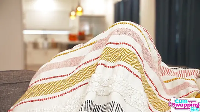 Theodora Day & Freya Parker Dive into Cooking Experiment with boyfriend’s Cum