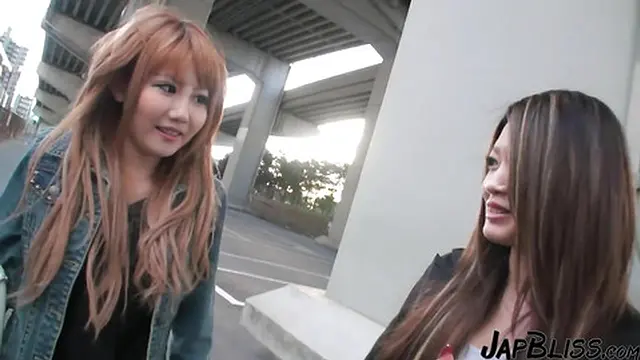 Japanese girlfriends Relish The FFM Threesome