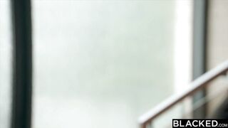 BLACKED BBC-Crazy Blondes Savvy Suxx & Dakota Lyn Take Turns Riding Mannie's Massive Cock