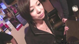 Stepsister from Osaka in an FMM threesome.