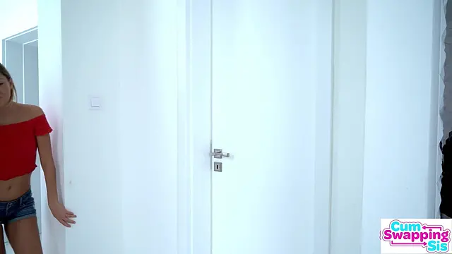 Bored & Horny Blonde Babes Ivi Rein & Rebecca Volpetti Tackle Stepbro's Dick