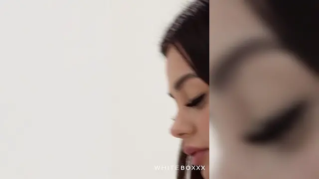 Martina Smeraldi loves morning sex and hot cum on her ass hole part 1